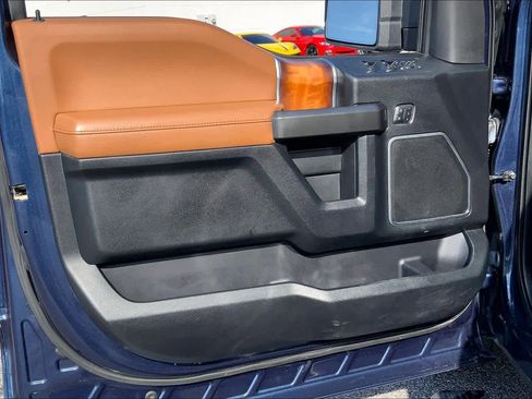 Used 2016 Ford F150 Limited w/ Trailer Tow Package image 21