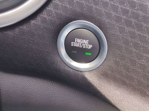 Used 2025 Chevrolet Malibu LT image 29