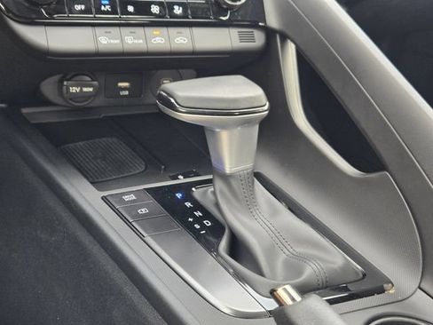 Certified 2025 Hyundai Elantra Sport FWD image 18
