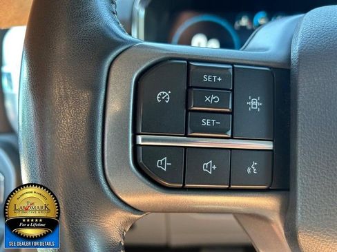 Used 2022 Ford F150 Lariat w/ Equipment Group 501A Mid image 10