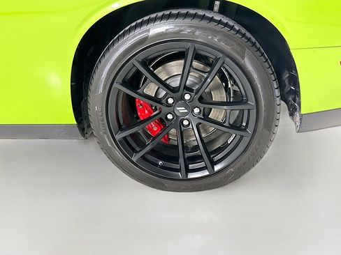 Used 2023 Dodge Challenger R/T w/ T/A Package image 34