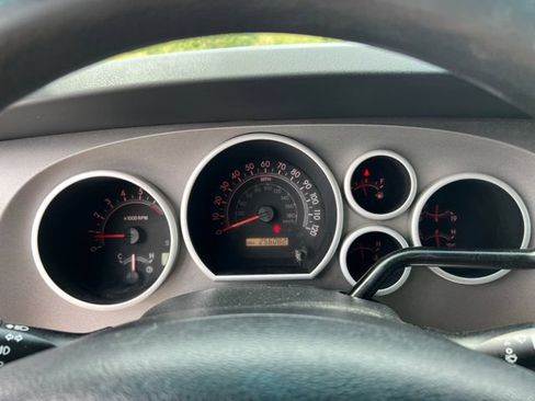 Used 2012 Toyota Tundra 4x4 CrewMax w/ Tow Pkg image 21