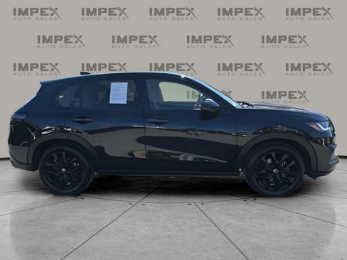 Used 2024 Honda HR-V Sport image 6