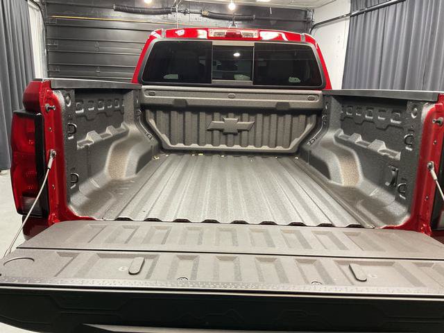 New 2026 Chevrolet Colorado ZR2 AWD/4WD image 11