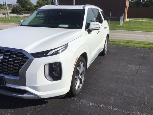 Used 2022 Hyundai Palisade Limited AWD/4WD image 2