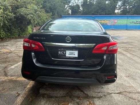 Used 2017 Nissan Sentra S FWD image 8