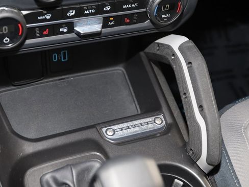 Used 2023 Ford Bronco Outer Banks image 29