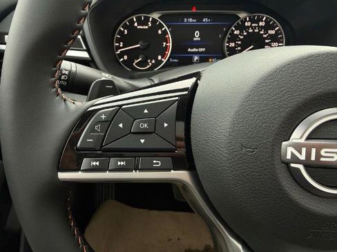 New 2025 Nissan Altima 2.5 SR w/ SR Premium Package image 23