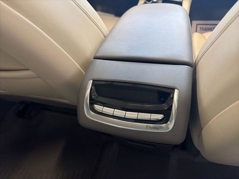 Used 2024 Cadillac XT6 Premium Luxury w/ LPO, Floor Liner Package AWD/4WD image 44