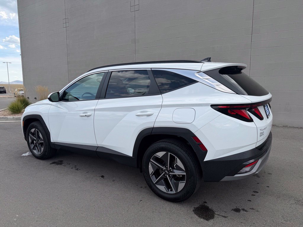 Used 2026 Hyundai Tucson SEL AWD/4WD image 3