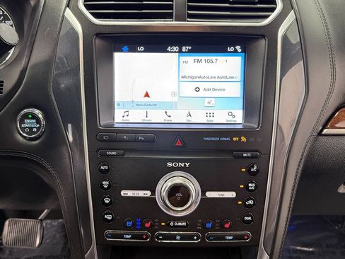 Used 2019 Ford Explorer Platinum AWD/4WD image 25