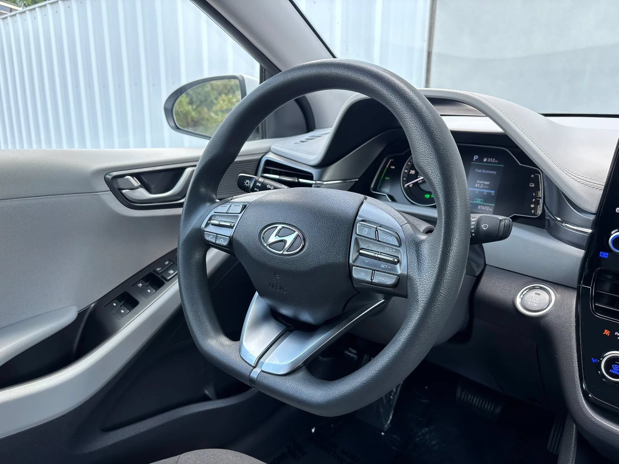 Used 2020 Hyundai Ioniq Blue FWD image 13