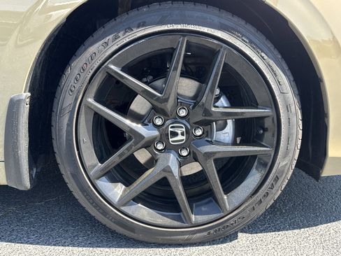 Used 2025 Honda Civic Sport image 13