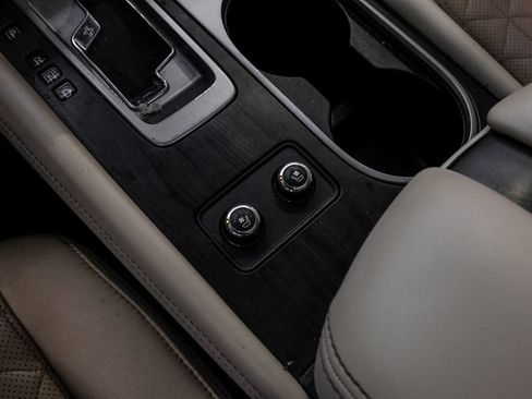 Used 2021 Nissan Murano Platinum w/ Cargo Package FWD image 34