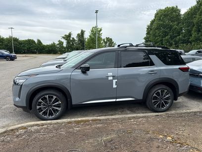 New 2026 Nissan Pathfinder Platinum