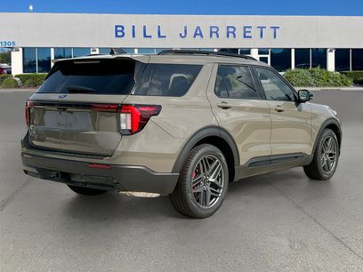New 2026 Ford Explorer ST-Line w/ ST-Line Street Pack