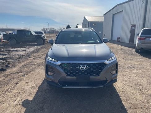 Used 2019 Hyundai Santa Fe Limited image 2