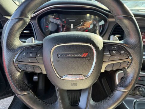 Used 2016 Dodge Challenger SXT w/ Blacktop Package RWD image 15