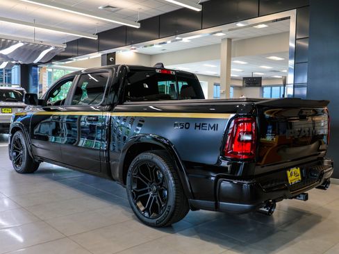 New 2026 RAM 1500 Big Horn AWD/4WD image 12