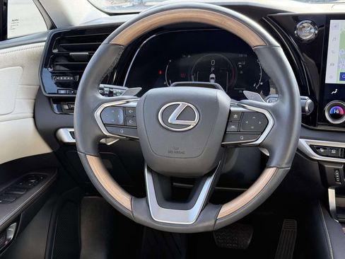 Used 2023 Lexus RX 350 AWD image 9