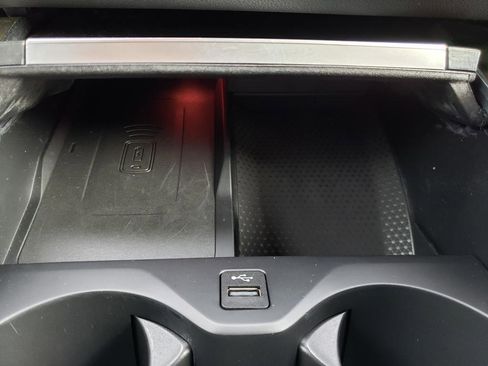 Used 2023 BMW X6 xDrive40i w/ Executive Package image 22