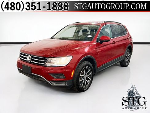 Used 2019 Volkswagen Tiguan SE FWD image 1