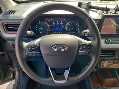 Certified 2024 Ford Maverick Lariat w/ 4K Tow Package AWD/4WD image 17