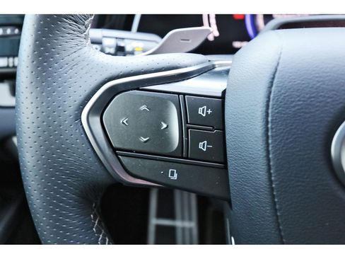 Used 2024 Lexus RX 500h F Sport image 17