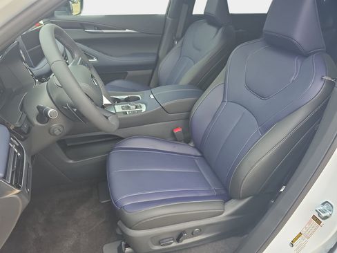 New 2026 INFINITI QX60 Sport w/ Dark Cargo Package image 15