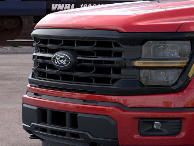 New 2026 Ford F150 XLT w/ XLT Black Appearance Package AWD/4WD image 17