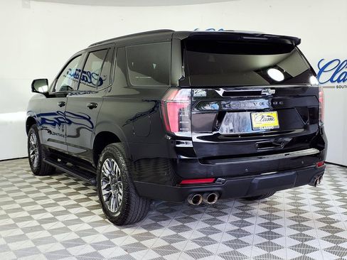 Used 2025 Chevrolet Tahoe Z71 w/ Comfort Package image 2