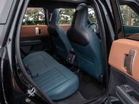 Used 2025 MINI Cooper Countryman S w/ Comfort Package Max image 41