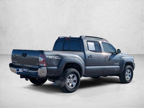 Used 2015 Toyota Tacoma 4x4 Double Cab image 5