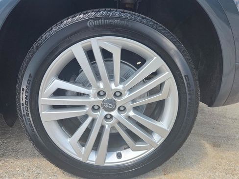 Used 2018 Audi Q5 2.0T Premium Plus AWD/4WD image 10