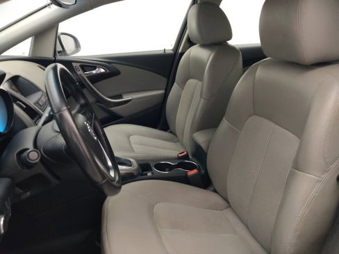 Used 2015 Buick Verano FWD image 17