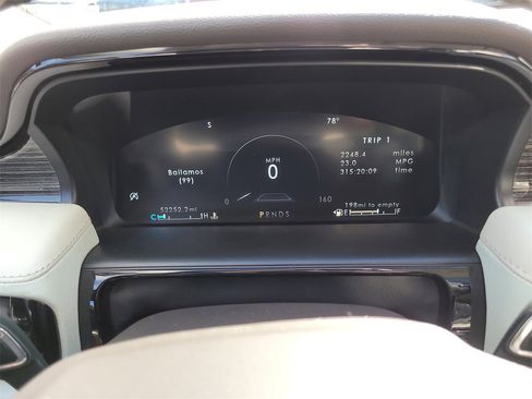 Certified 2022 Lincoln Nautilus Black Label image 29