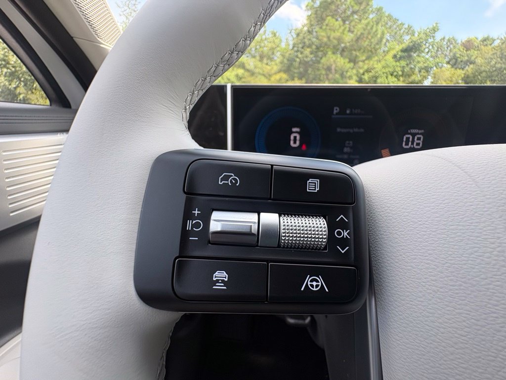 New 2027 Hyundai Santa Fe SE FWD image 14