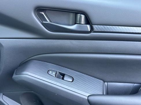 Used 2025 Nissan Altima 2.5 S image 18