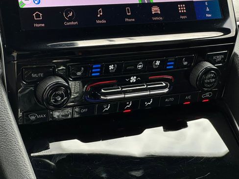 Used 2024 Jeep Grand Cherokee L Limited w/ Luxury Tech Group II image 67