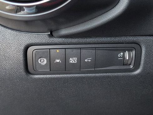 New 2026 Chevrolet Equinox EV RS image 18