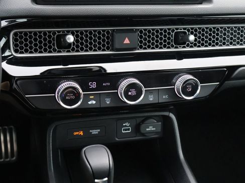 Certified 2024 Honda Civic Sport image 21