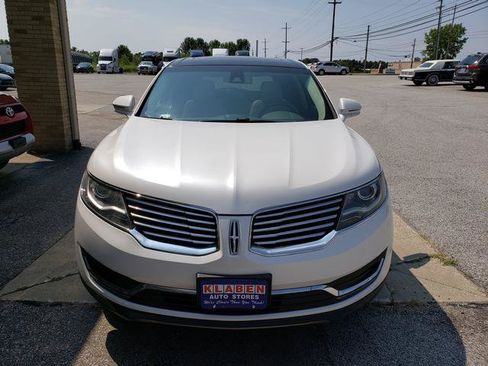 Used 2016 Lincoln MKX Reserve w/ Climate Package AWD/4WD image 9