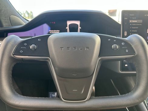 Used 2022 Tesla Model S Plaid AWD/4WD image 22
