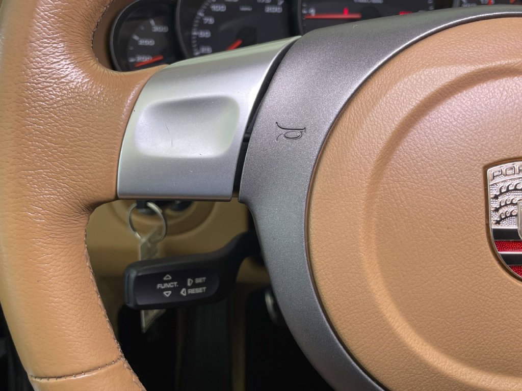 Used 2006 Porsche 911 Carrera S RWD image 32