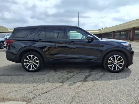 Used 2021 Ford Explorer ST w/ Equipment Group 401A AWD/4WD image 6