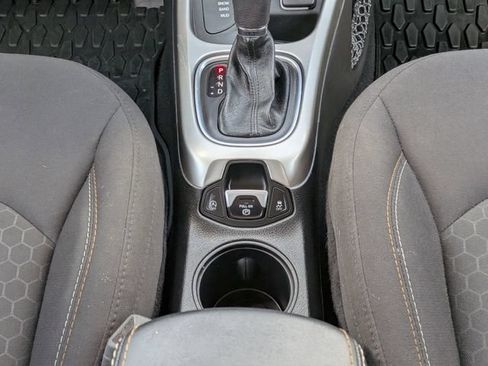 Used 2021 Jeep Compass Sport AWD/4WD image 19