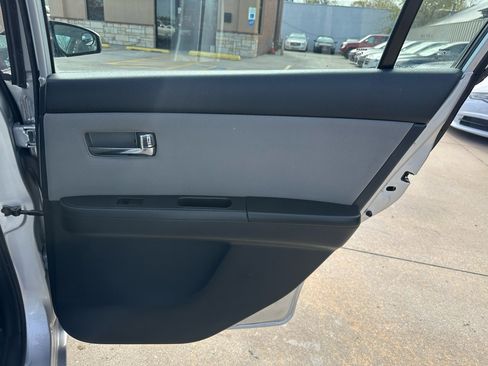 Used 2011 Nissan Sentra 2.0 S image 20