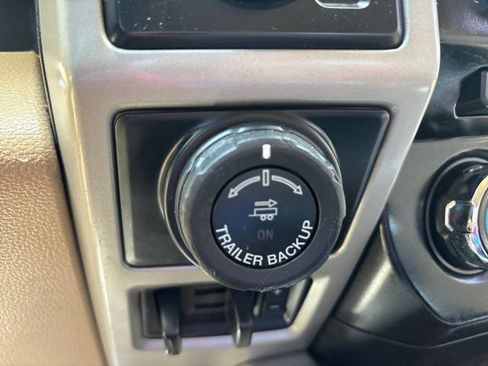 Used 2016 Ford F150 Lariat w/ Equipment Group 501A Mid AWD/4WD image 34