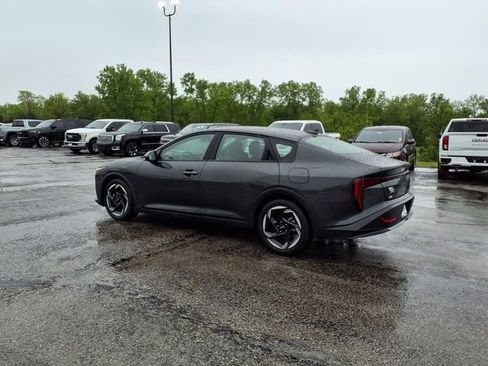 Used 2025 Kia K4 EX FWD image 33
