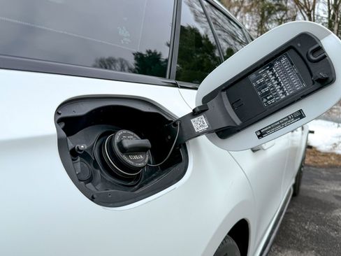 Used 2026 Mercedes-Benz E 53 AMG 4MATIC Sedan image 10